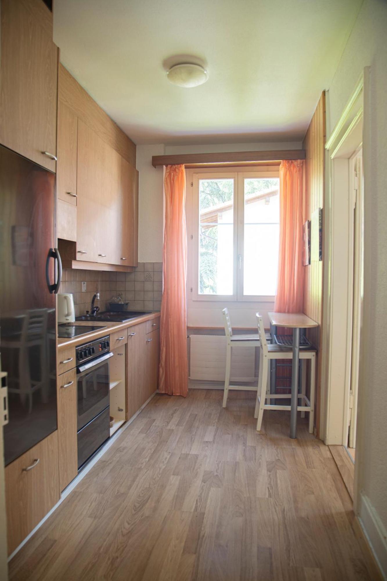 אינטרלאקן Between Lakes Apartments - 54 מראה חיצוני תמונה